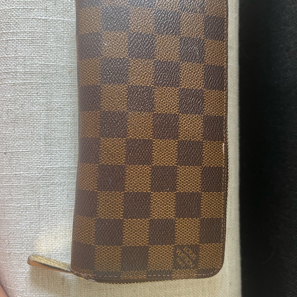 Louis Vuitton Wallet